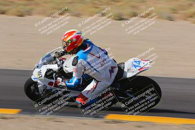 media/Oct-08-2022-SoCal Trackdays (Sat) [[1fc3beec89]]/Turn 9 Inside (10am)/